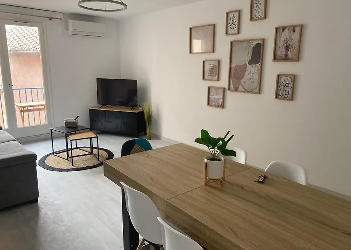 Superbe Appartement Climatise Avec Parking Prive